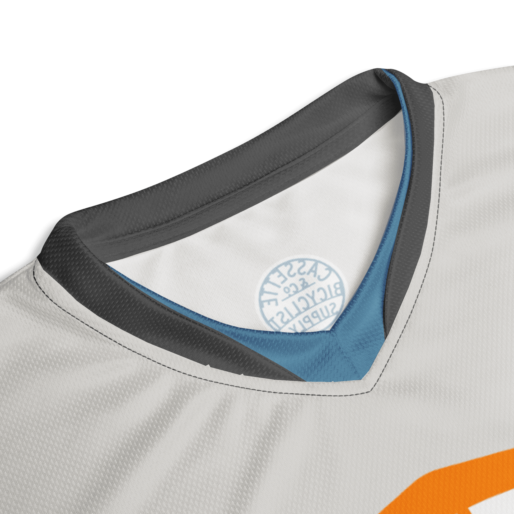 collar detail of the 3 stripe jersey